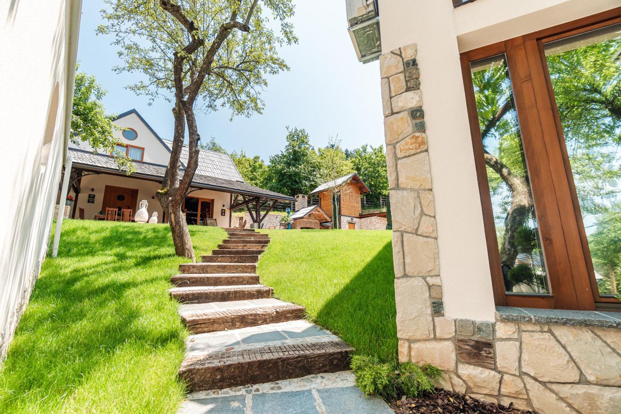 Toplik Village Resort Lukavica Exterior photo